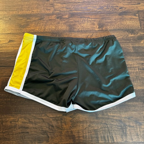 N2N Bodywear Short Shorts, Athletic Stripe Green Yellow Size XL Swim Gym - Picture 2 of 6